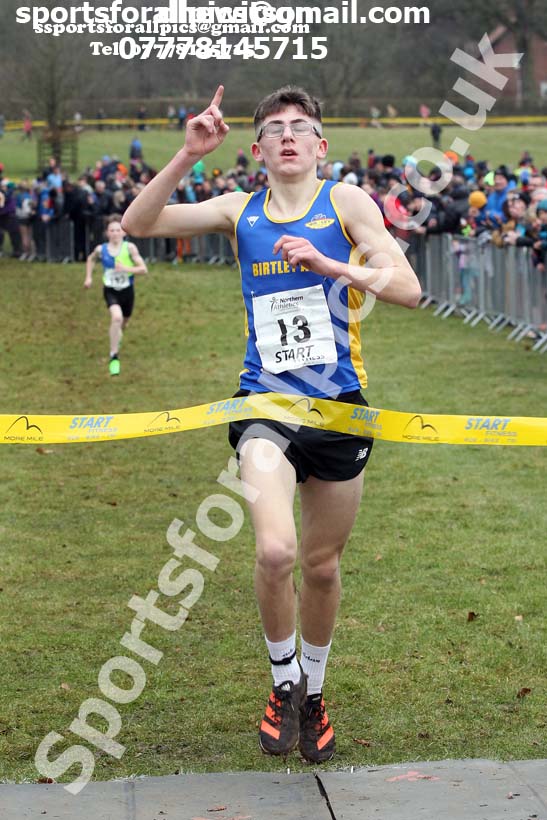 Boys under-15s Northern Cross Country Champs., Camp Hill Estate, Kirklington.  Photo: David T. Hewitson/Sports for All Pics